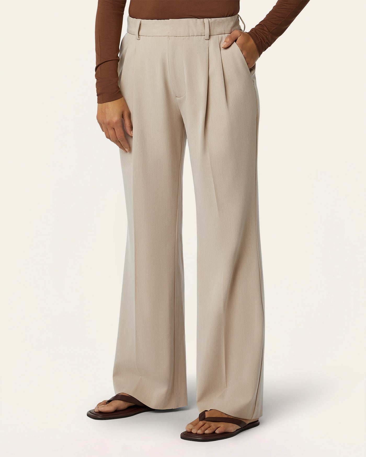 Signature Suit - Sand