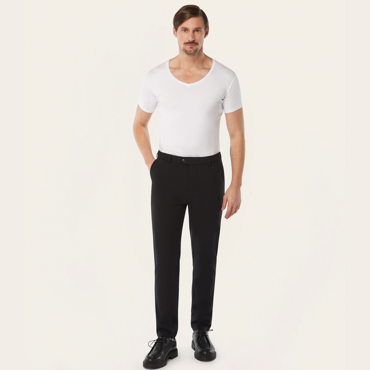 V-neck Sweat-proof undershirt white